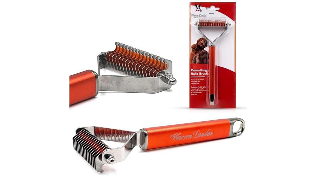 dog and cat undercoat brush