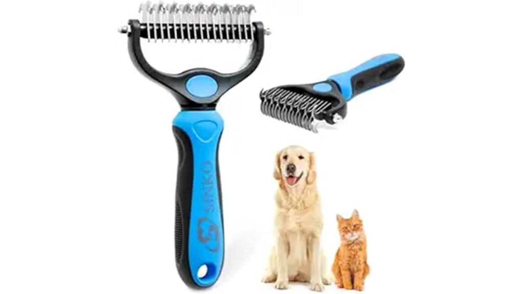 dog and cat undercoat rake